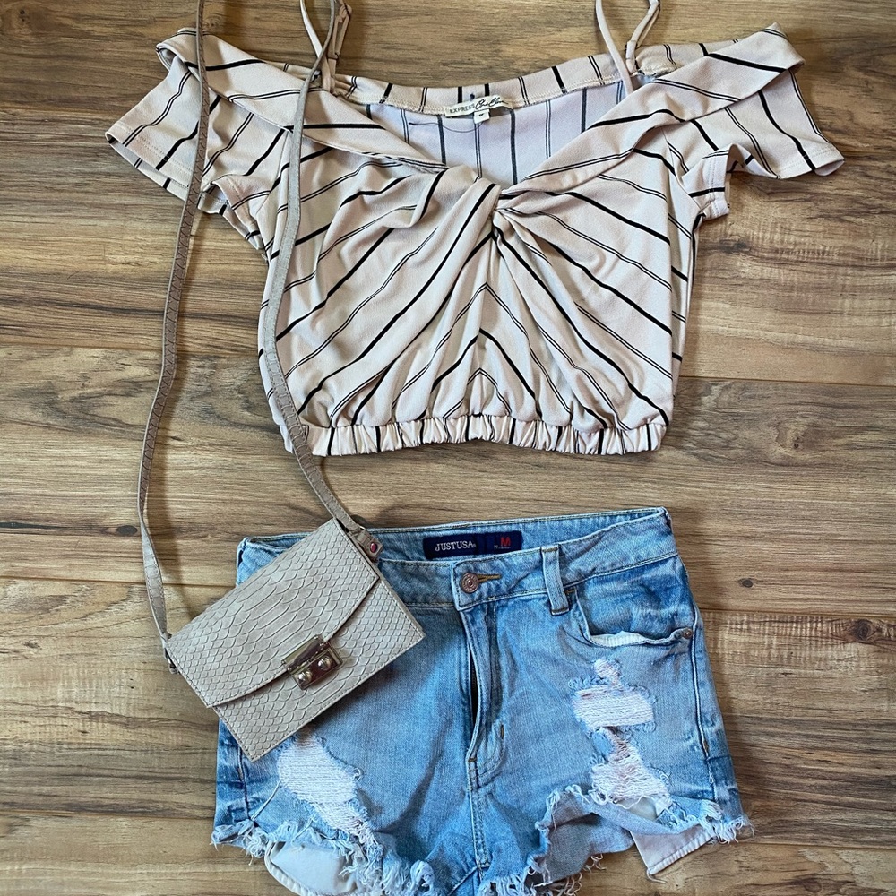 Express Crop Top (NWOT) - Picture 3 of 4